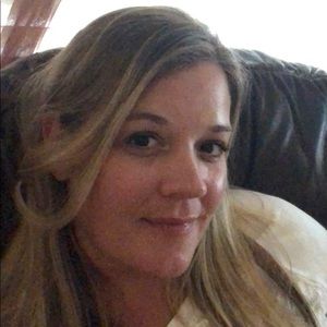 Meet your Posher, Meredith